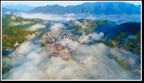 良好的生态宜居环境（畎岸村俯瞰